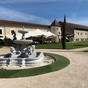 Les Dependances De Cornu *** Vignieu